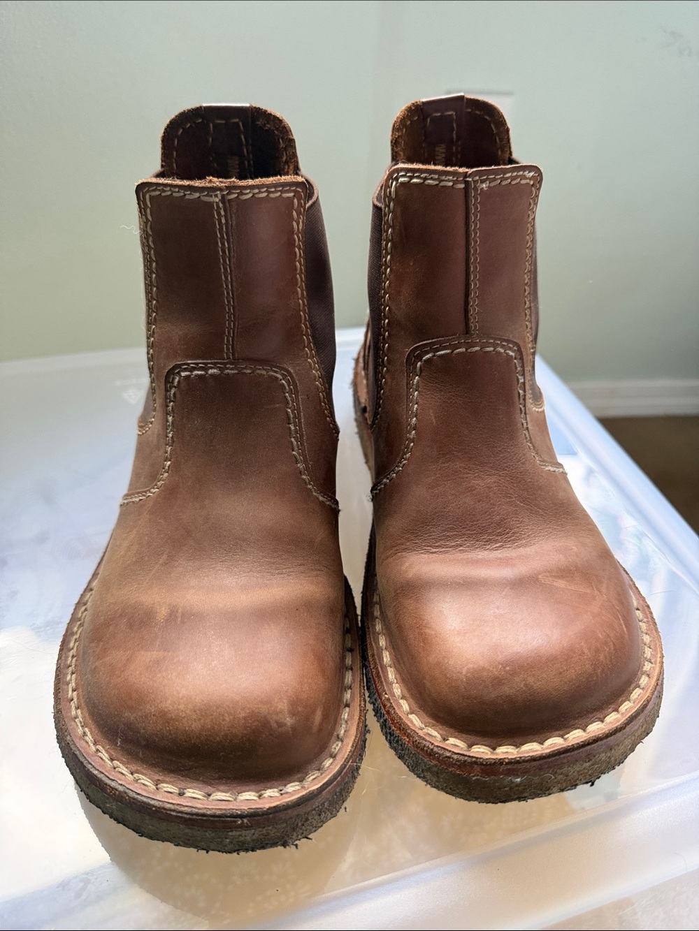 Women’s Brown Leather Pull-On Chelsea Booties